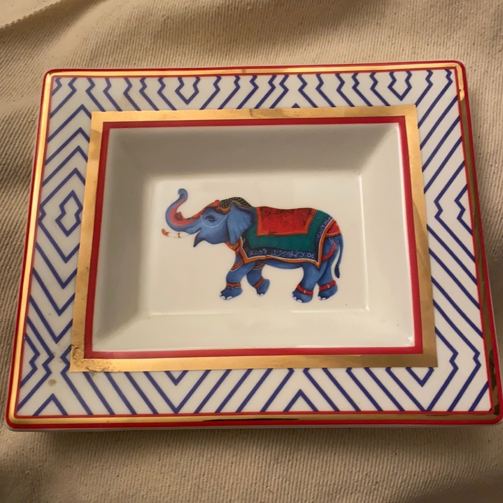 COPY - C Wonder Elephant key Catchall